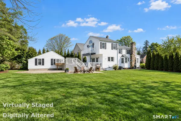 12 Sunset Avenue, Trumbull, CT 06611