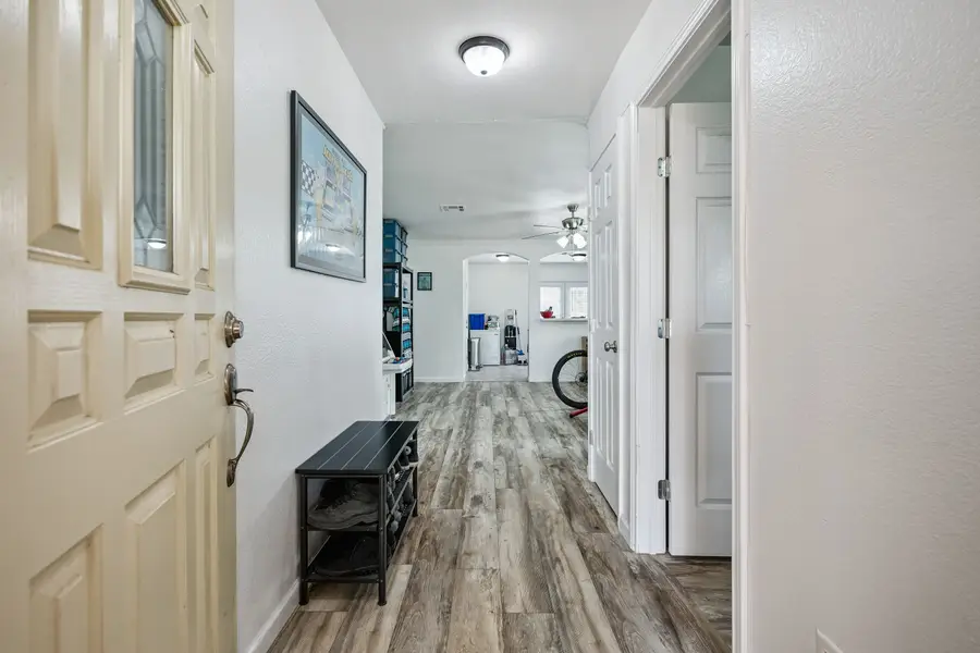 119 Brooke St, Hutto, TX 78634 - #2