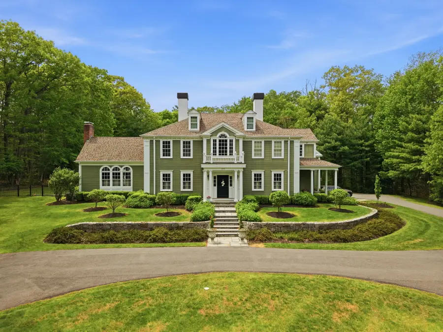 205 Pleasant St, Norwell, MA 02061 - #3