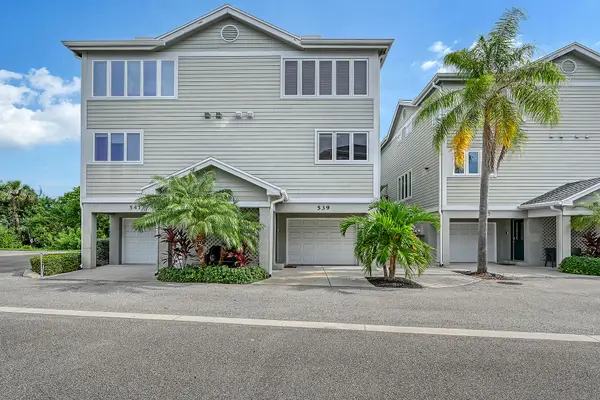 539 Forest Way #539, LONGBOAT KEY, FL 34228