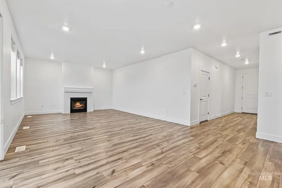 14370 Fractus Dr, Caldwell, ID 83607 - Image #3