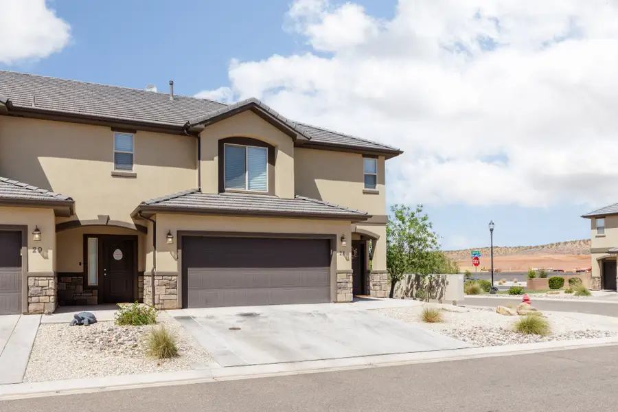 1001 W Curly Hollow Dr #28, Saint George, UT 84770 - #2