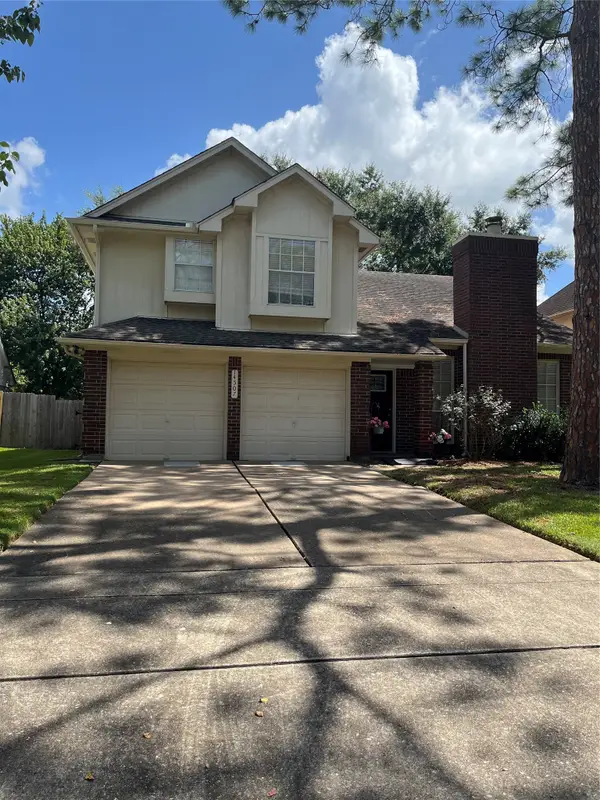 14507 Sun Harbor Drive, Houston, TX 77062