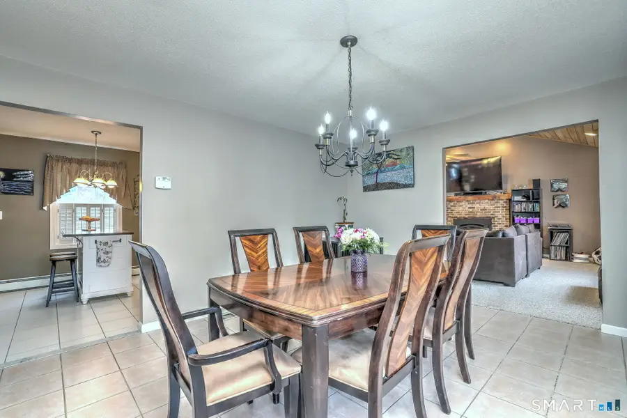 6 Laura Avenue, Prospect, CT 06712 - #2