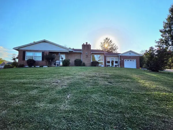 112 Long Dr, LAVALE, MD 21502