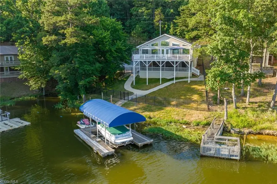 592 Shoreline Road, New London, NC 28127 - Image #3