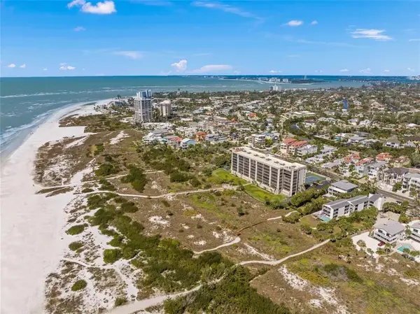 420 Beach Road #606, SARASOTA, FL 34242