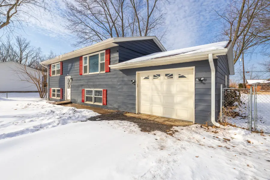 215 Crestwood Drive, Michigan City, IN 46360 - #2