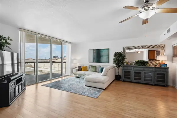 1819 SE 17th Street #901, Fort Lauderdale, FL 33316