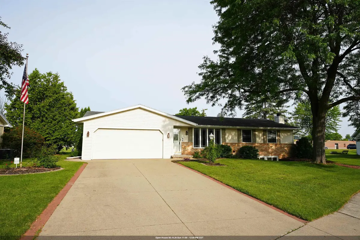 1238 STINE WAY, De Pere, WI 54115 - #1