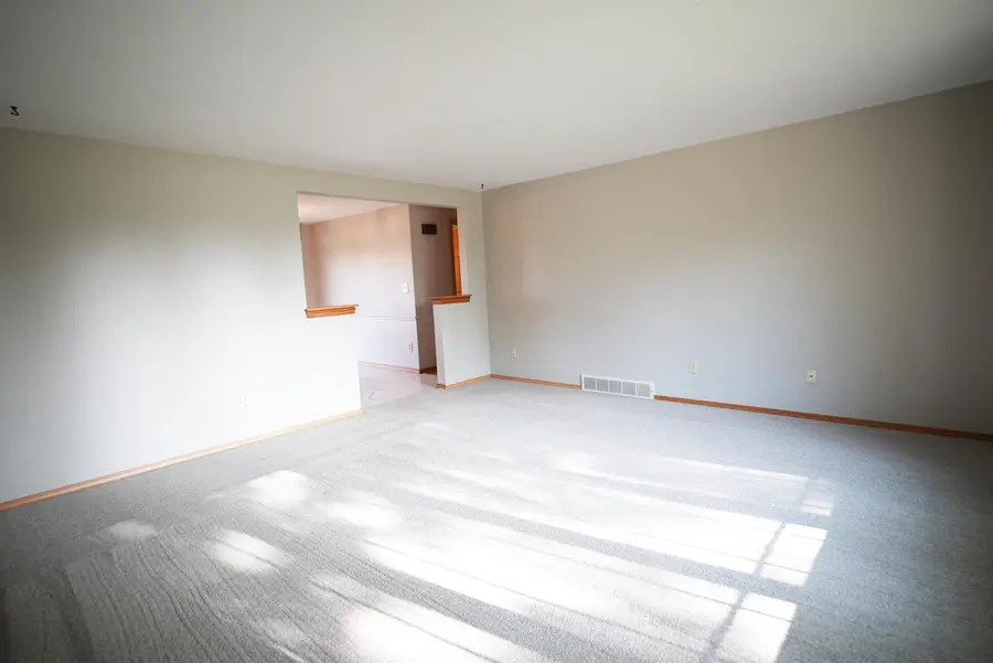 1238 STINE WAY, De Pere, WI 54115 - #2