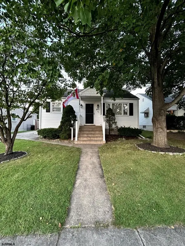 241 Warren Ave, BELLMAWR, NJ 08031