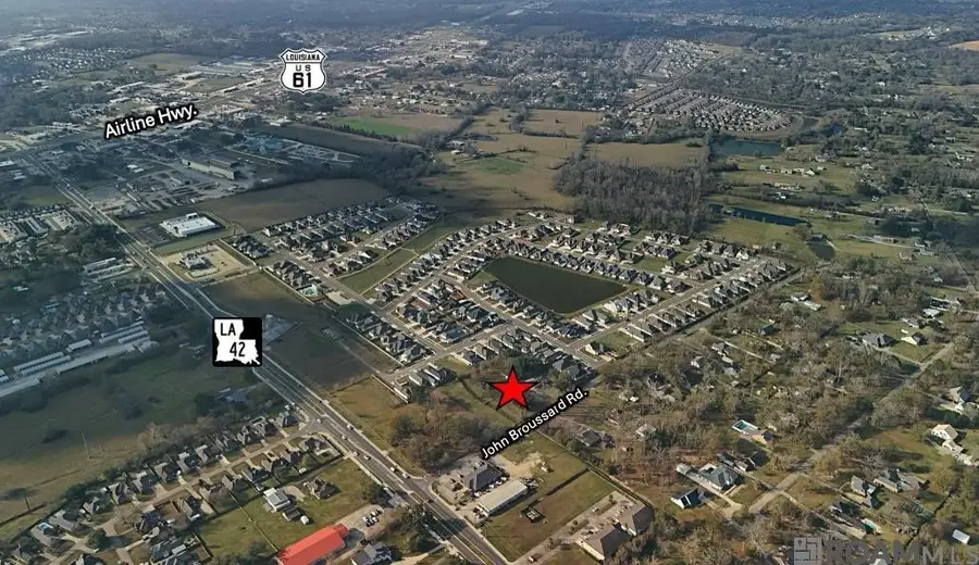 17339 John Broussard Rd, Prairieville, LA 70769 - #3