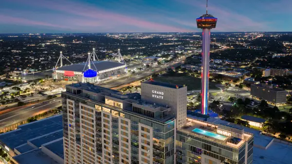 610 E Market #UNIT 3304, San Antonio, TX 78205