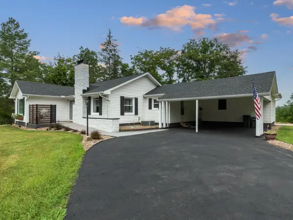 10657 US-60, Ona, WV 25545