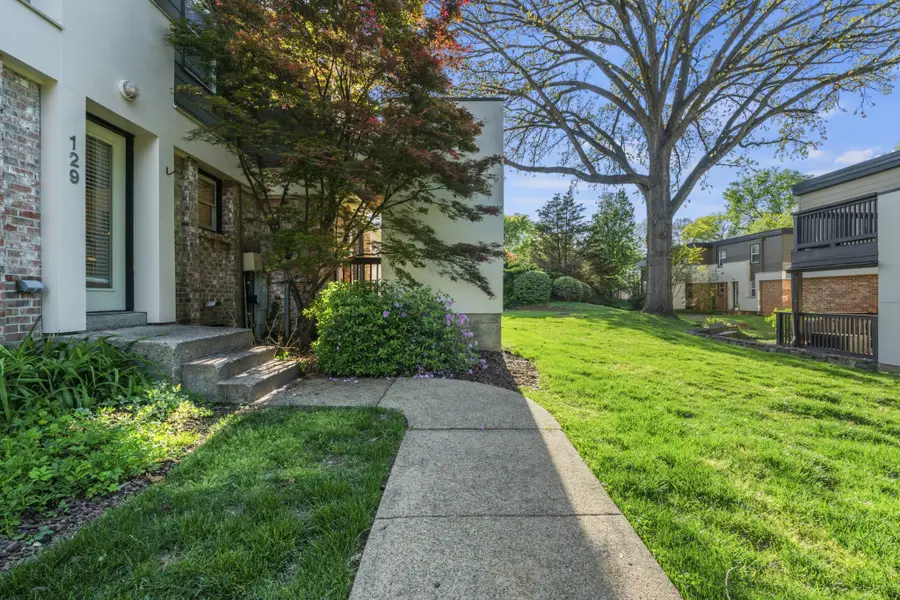 940 Gale Ln #129, Nashville, TN 37204 - #3