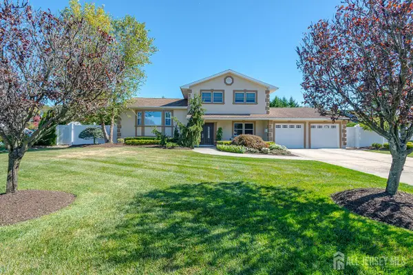 38 Holly Drive, Parlin, NJ 08859