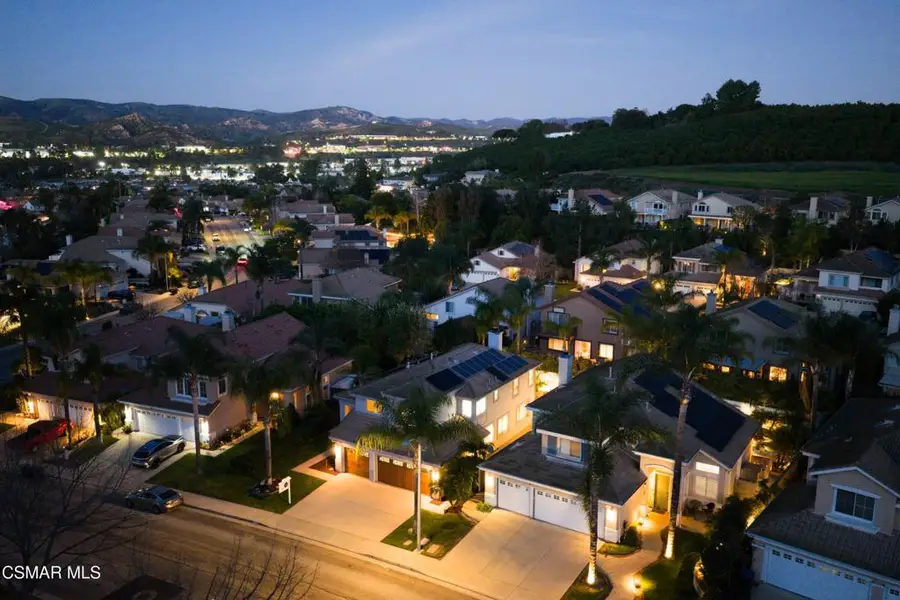 1880 Winterdew, Simi Valley, CA 93065 - Image #3