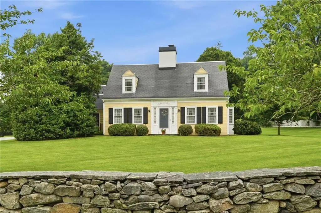 142 Ferry Rd, Bristol, RI 02809 - #1