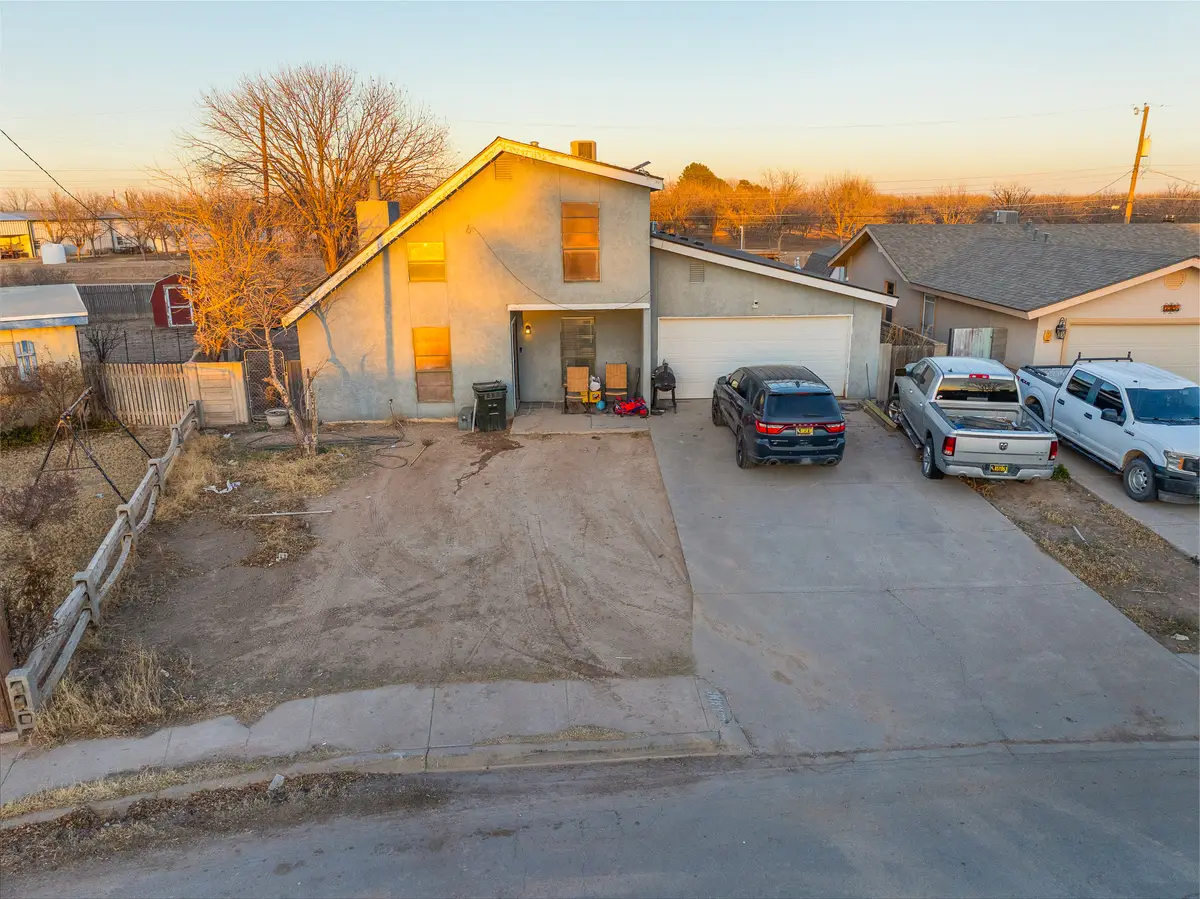 3306 Sunnyview Avenue, Carlsbad, NM  - #1