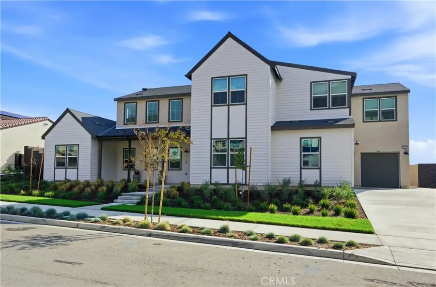 15957 Butterfly Drive, Fontana, CA 92336 - Image #2