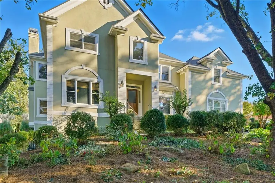 925 Brandon Ridge Drive, Roswell, GA 30075 - Image #2