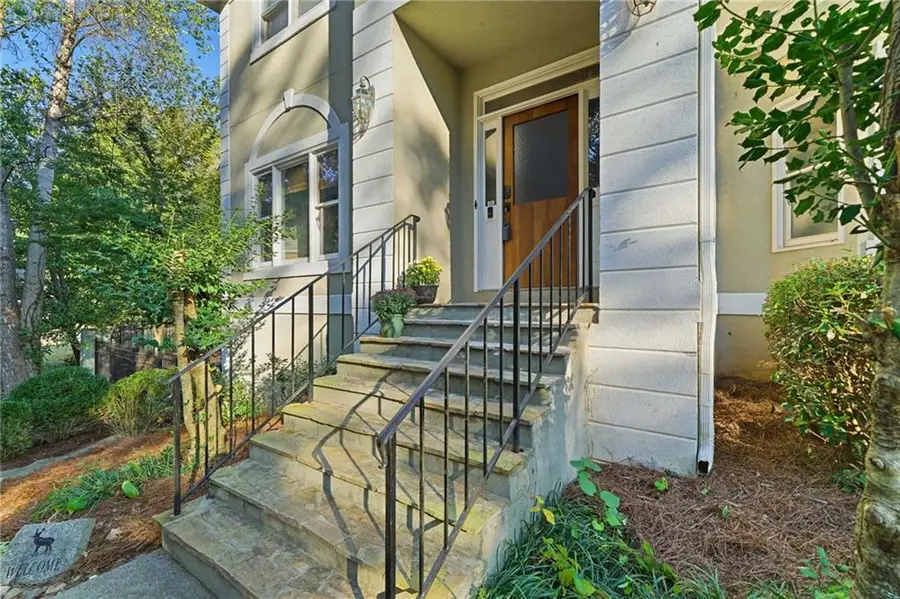 925 Brandon Ridge Drive, Roswell, GA 30075 - Image #3