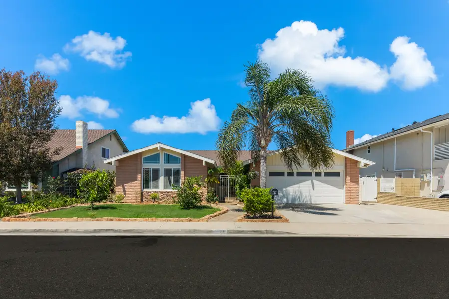 11157 Flower Ave, Fountain Valley, CA 92708 - #2