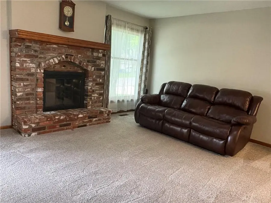 819 E Northview Street, Olathe, KS 66061 - #3
