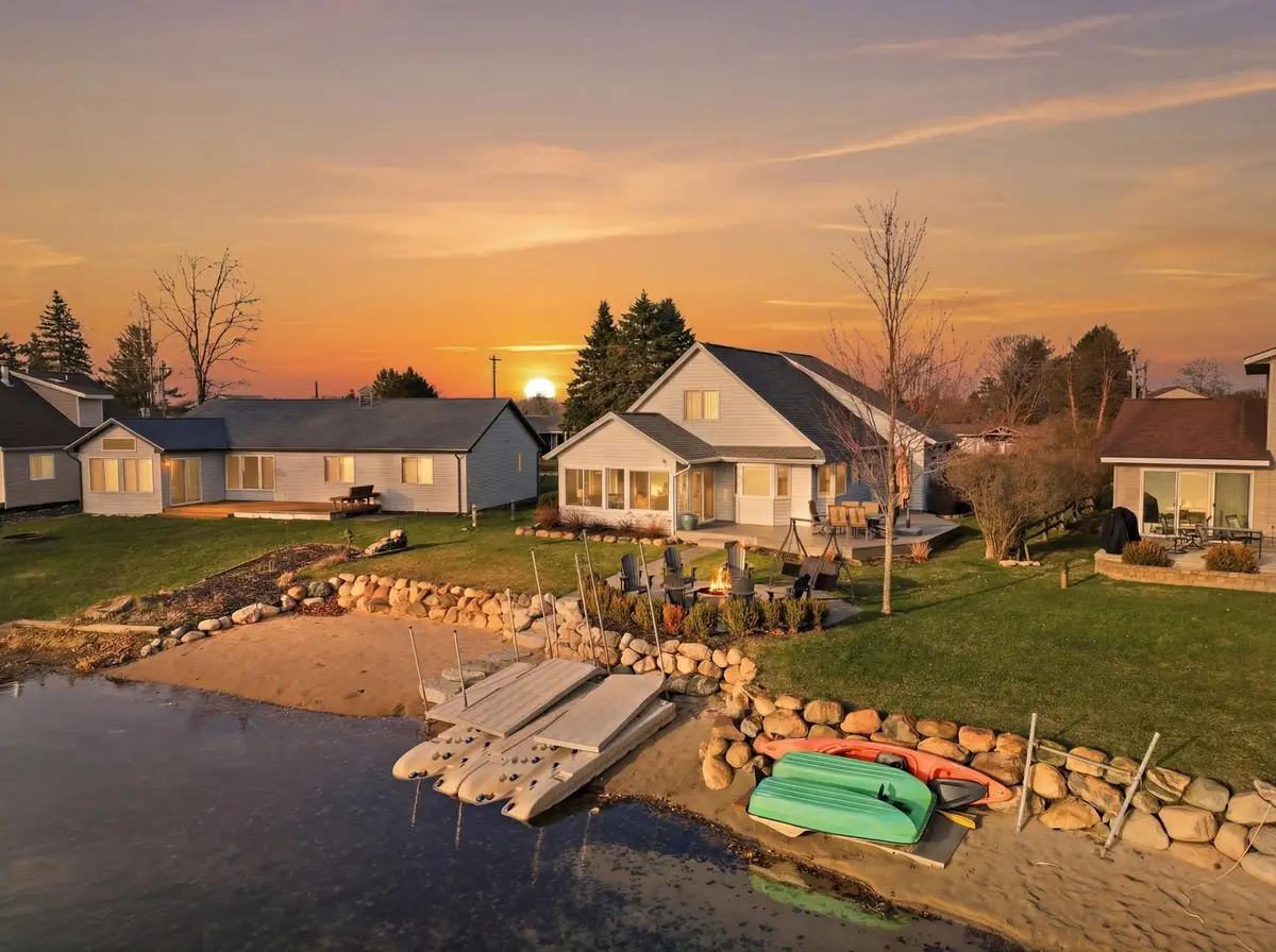 7201 Holiday Drive, Canadian Lakes, MI 49346 - #1