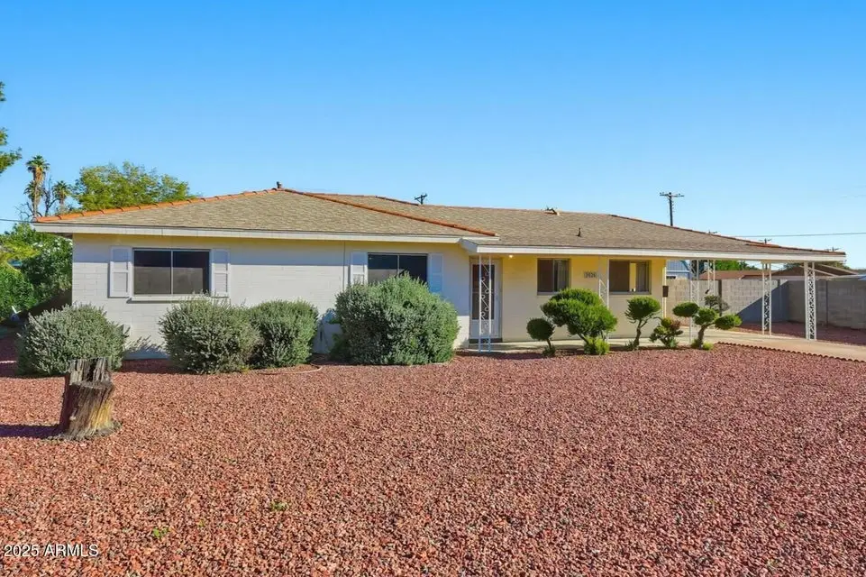 2026 W Northview Avenue, Phoenix, AZ 85021 - Image #1