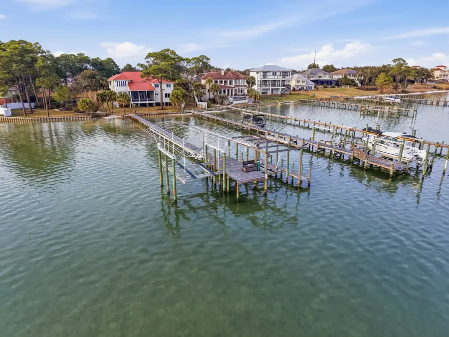 431 Atwater Court, Mary Esther, FL 32569 - #3