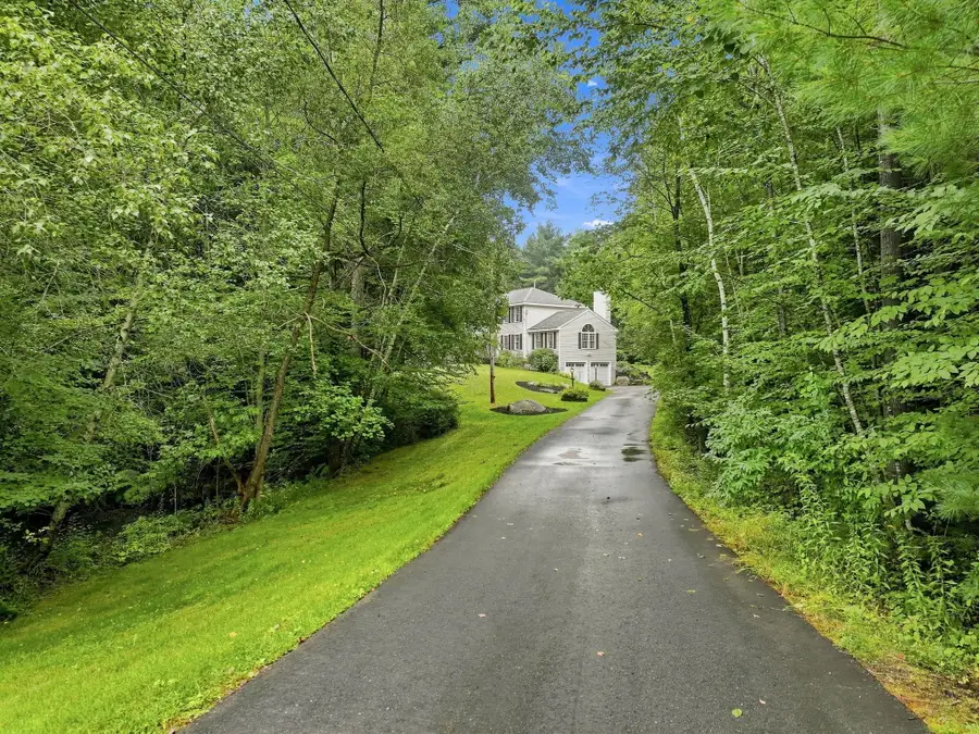 14 Benjamin Drive, Goffstown, NH 03045 - #3