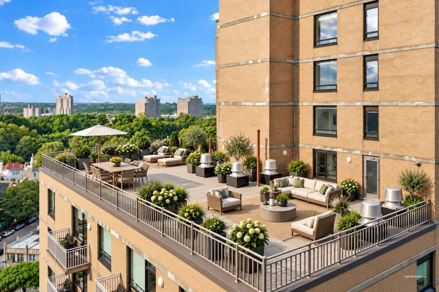 11624 Grosvenor Lane #15B, Kew Gardens, NY 11418 - #3