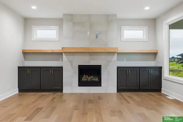 21901 Buchanan Parkway, Gretna, NE 68028