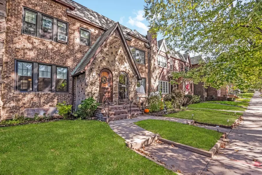 64-57 83rd Place, Middle Village, NY 11379 - #3
