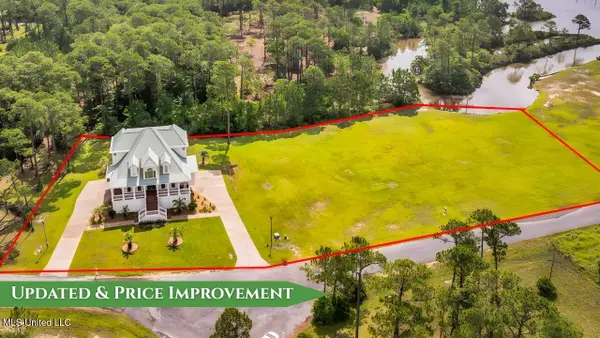 6100 Ascot Drive, Biloxi, MS 39532