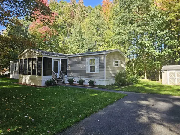 55 Wexford Lane, Colchester, VT 05446