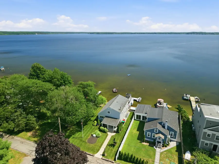 145 Staples Shore Rd, Lakeville, MA 02347 - #3