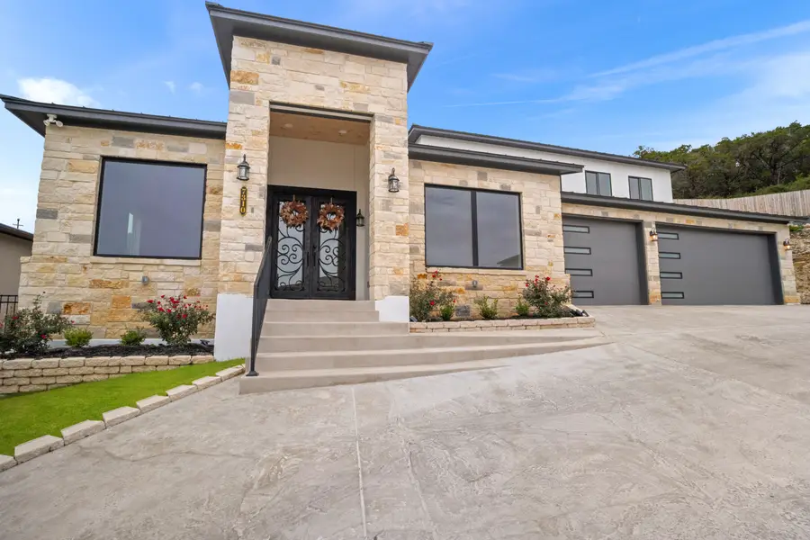 7310 Cresta Bulivar, San Antonio, TX 78256 - Image #3