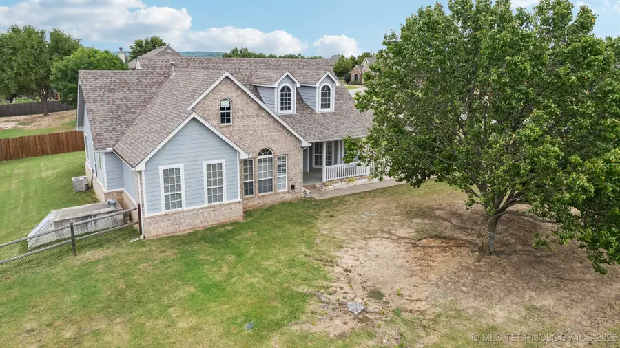 814 S Tall Chief Avenue, Skiatook, OK 74070 - Image #2