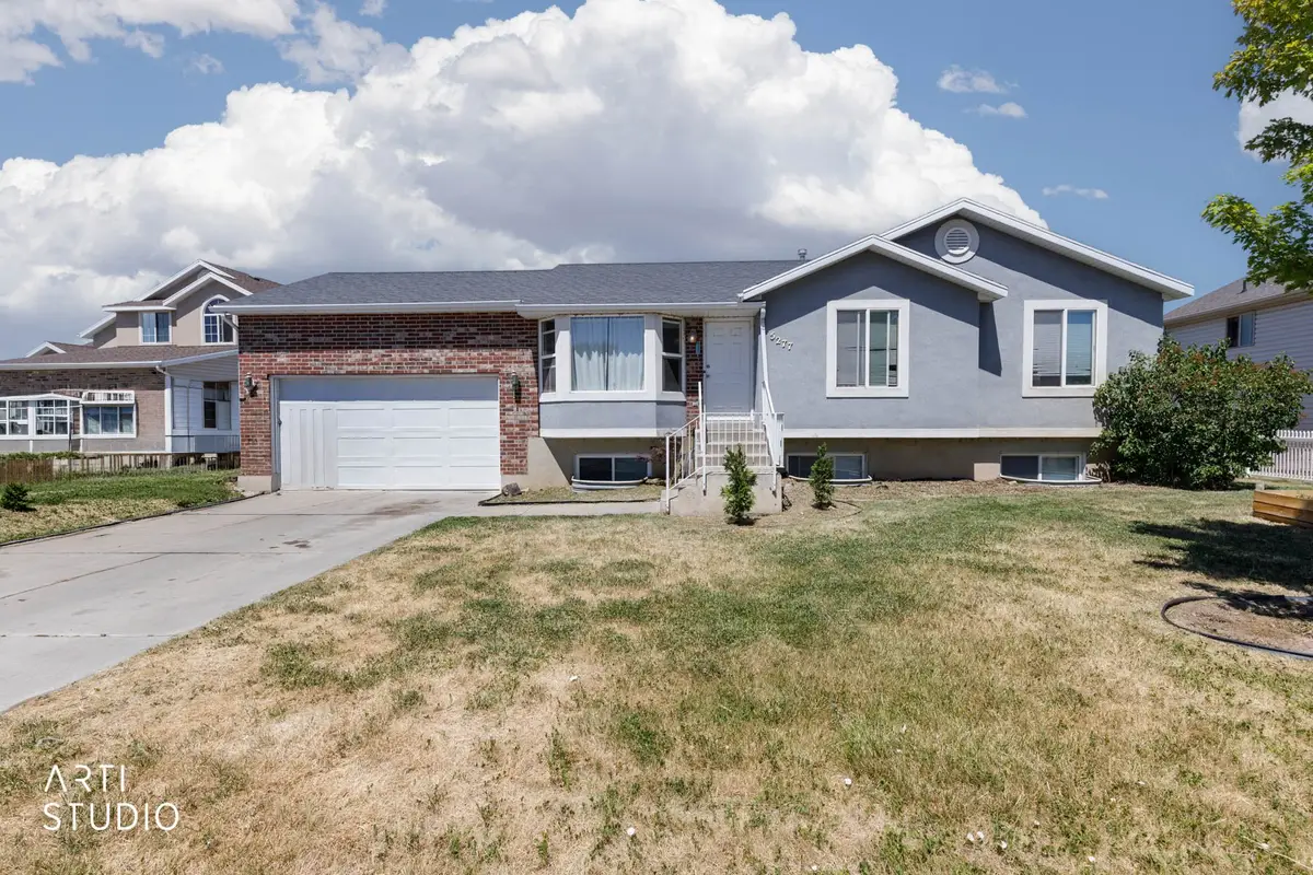 5277 S 3750 W, Roy, UT 84067 - #1