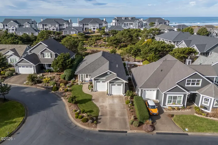 5920 SW Arbor Dr, Newport, OR 97366 - #3