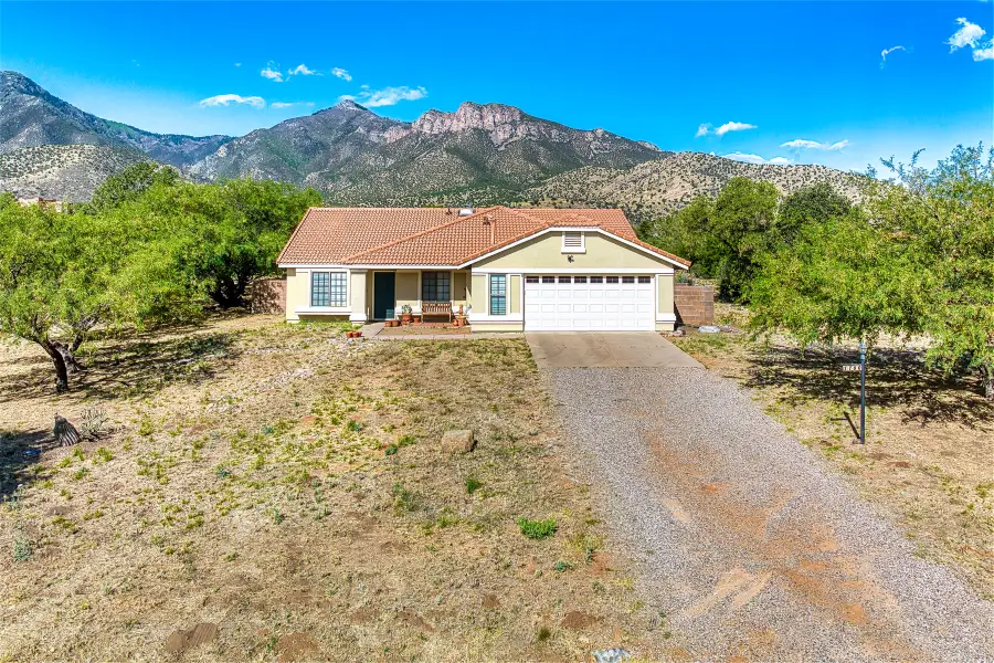 7700 S Silverstone Avenue, Hereford, AZ 85615 - #2