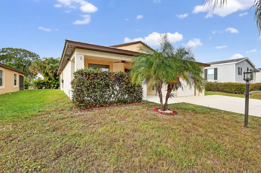 5 Flamenco Way, Port Saint Lucie, FL 34952 - #3