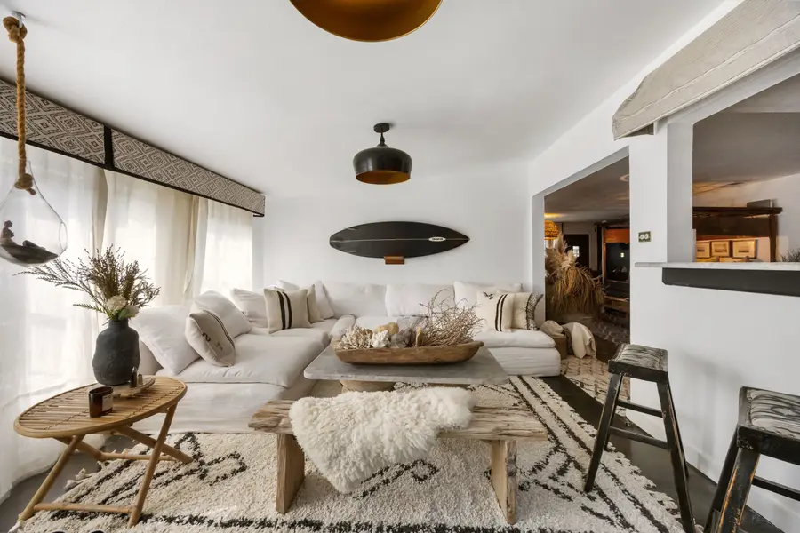 5205 Creekline Dr, Austin, TX 78745 - Image #2