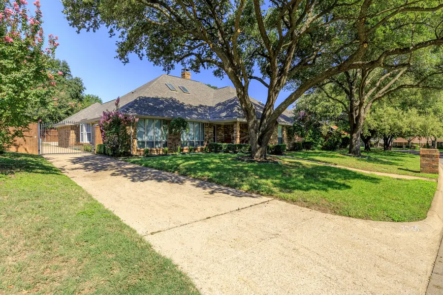 7324 Bramblewood Road, Fort Worth, TX 76133 - Image #3