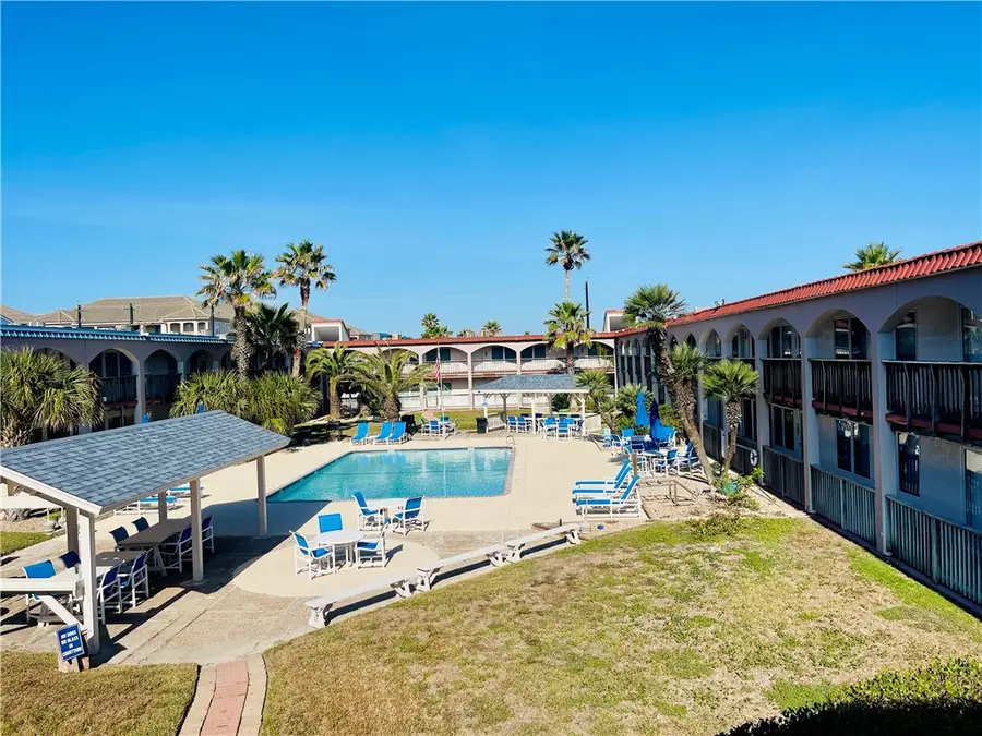 15005 Windward Unit 208 Drive, Corpus Christi, TX 78418 - Image #2