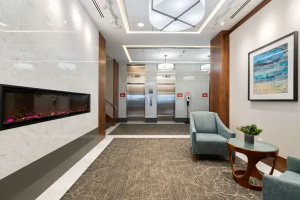 6-8 Whittier Pl, Boston, MA 02114