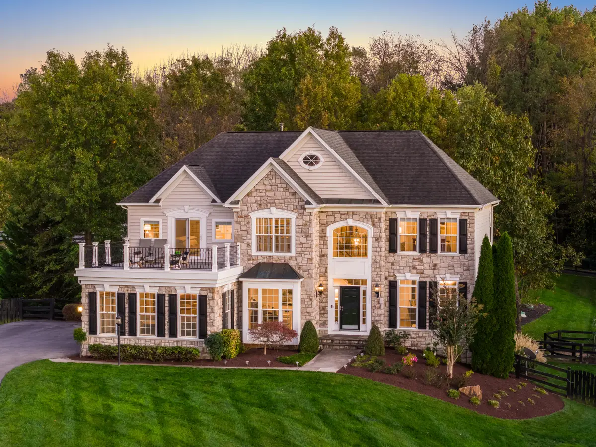 38837 Bettis Dr, Hamilton, VA 20158 - #1